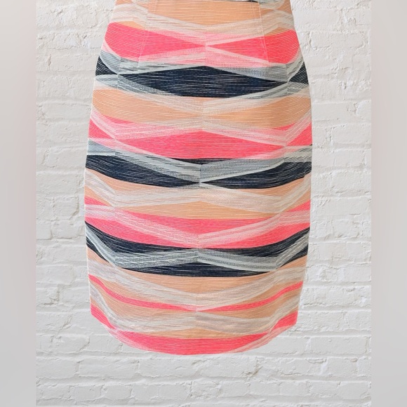 Trina Turk Delmi Multi Color Striped Jacquard Dress Size 4 Money Silent Luxury - Picture 4 of 8